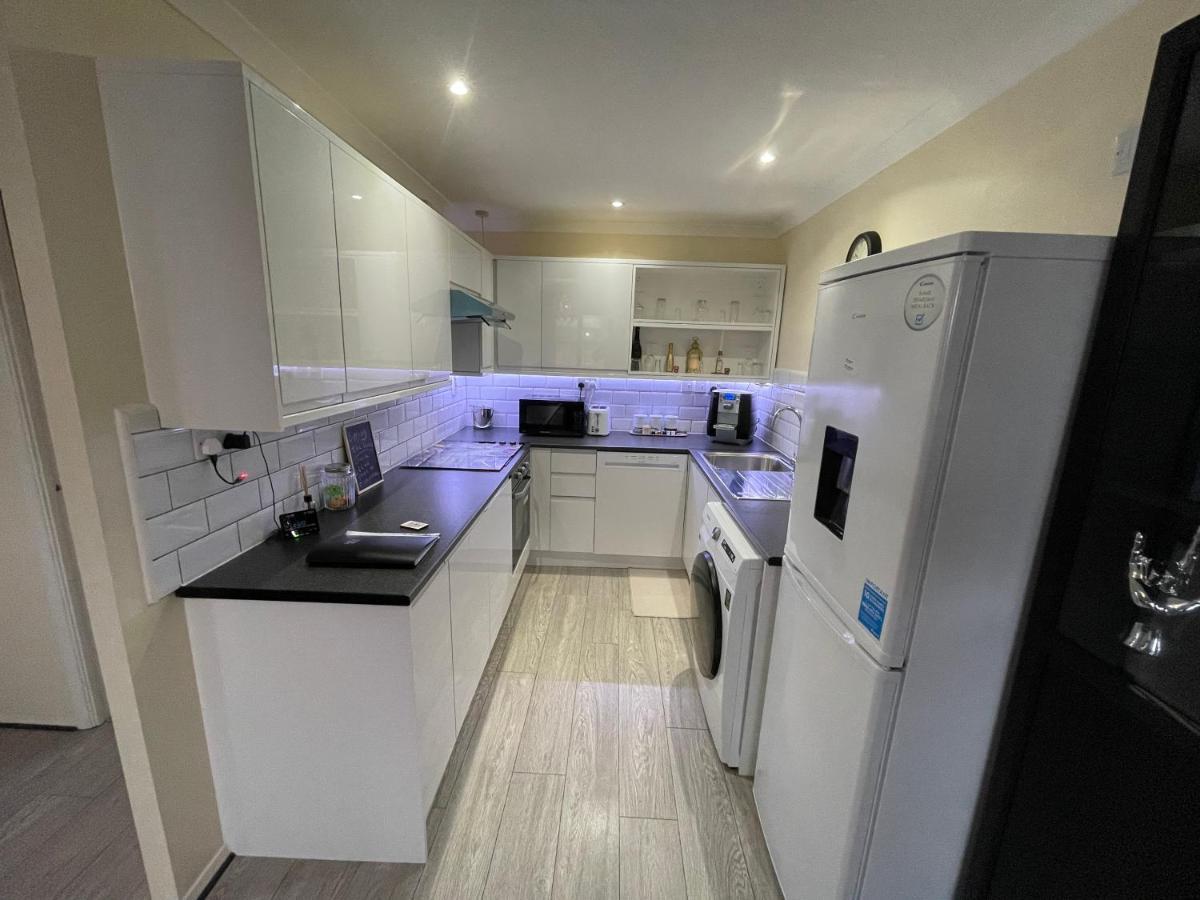 Windys Basildon Smart Home, You Will Love It Exterior photo