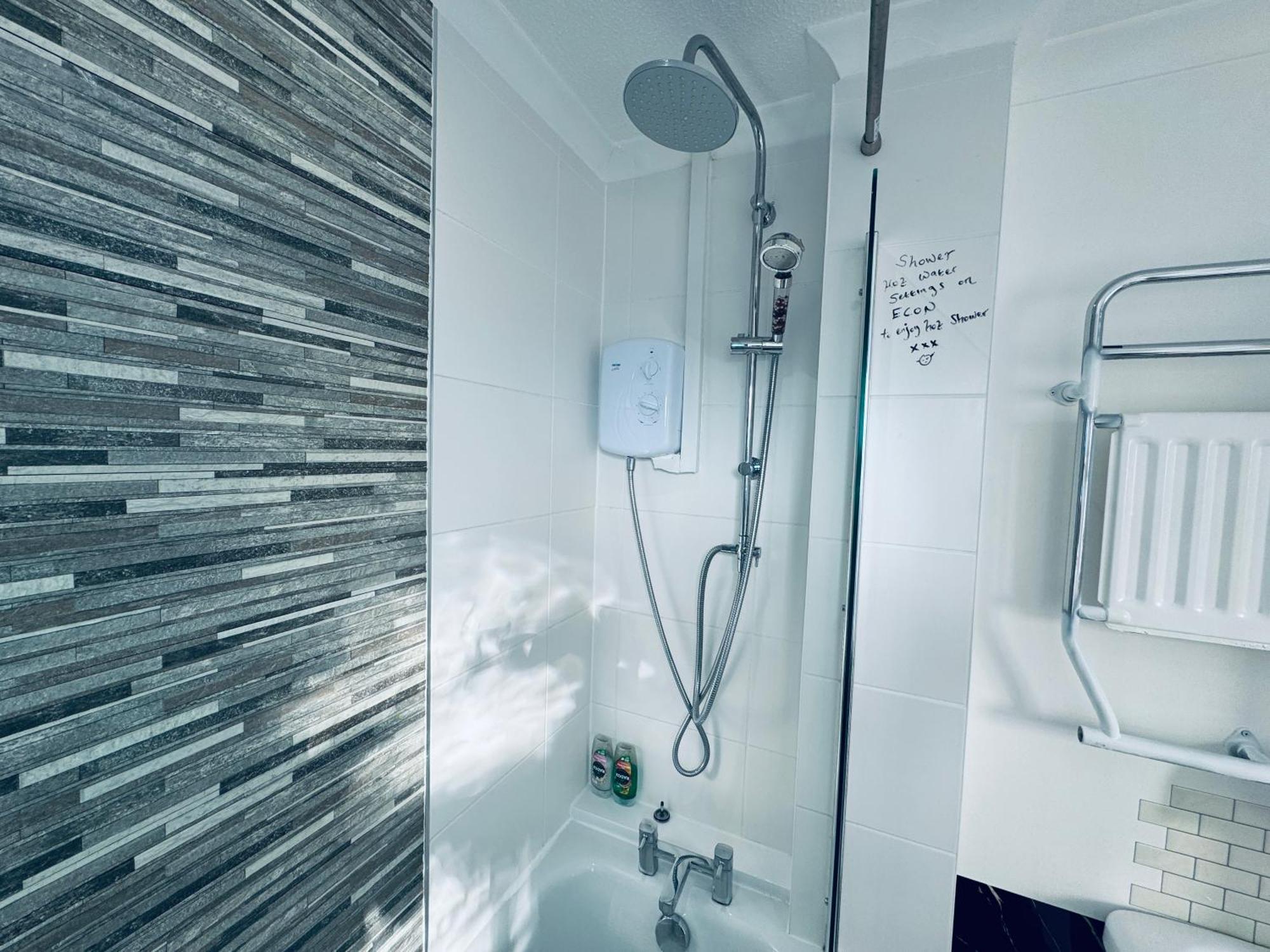 Windys Basildon Smart Home, You Will Love It Exterior photo